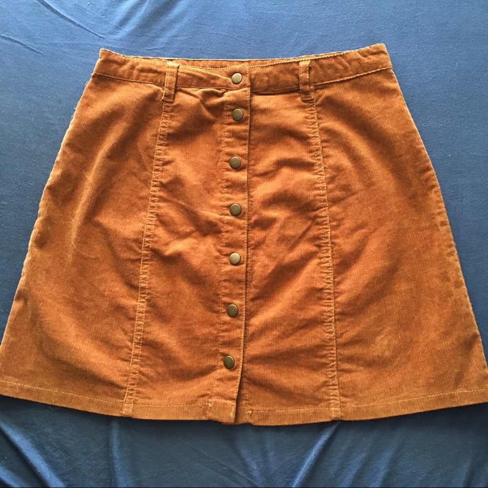 Forever 21 corduroy button up skirt